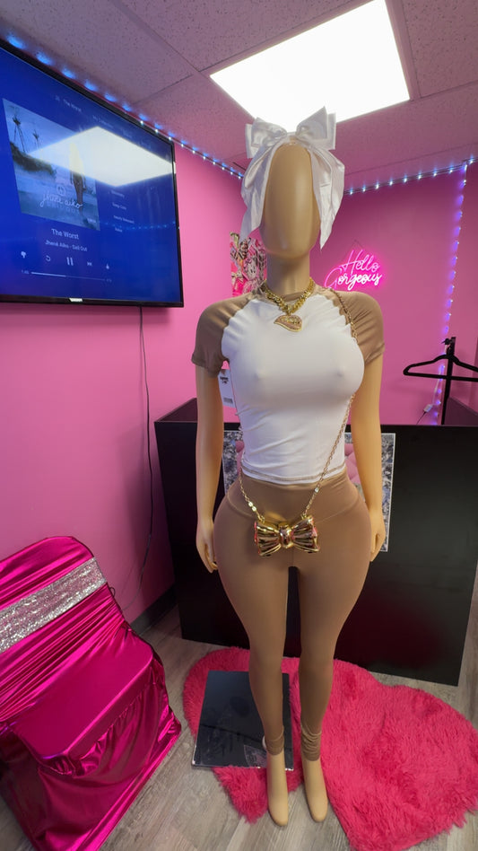 Chill Doll Set