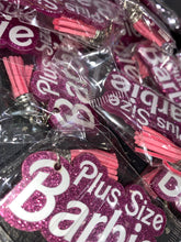 Load image into Gallery viewer, Plus Size Barbie Glitter Keychain
